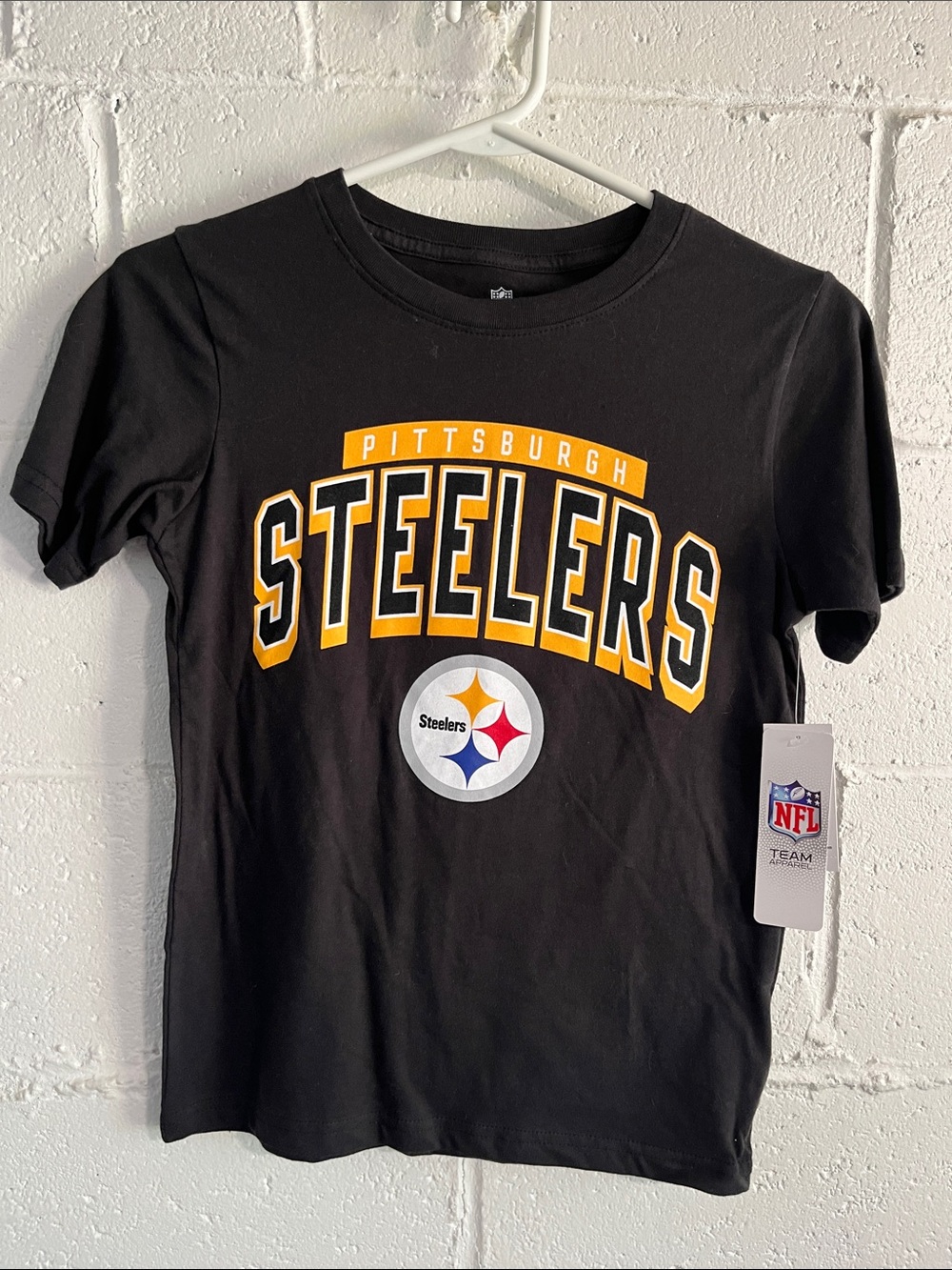 Pittsburgh Steelers Black Logo Tee- M 8